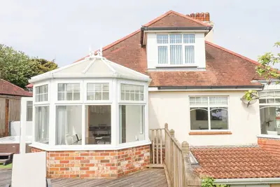 Image de Flat 2 Channel View, family friendly, with hot tub in Torquay