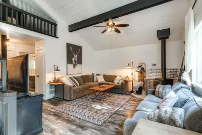 Image de Cold Springs Escape: A/C, Hot Tub, Generator, WiFi