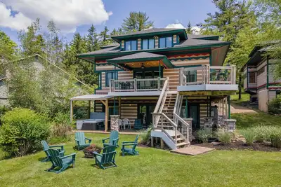 Image de Edelweiss: Lakefront, Hot Tub, Corn Hole, Fire Pit!