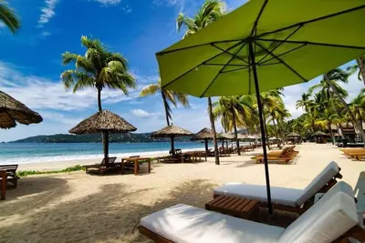 Image de Villas del Sol - 2 Bedroom Condo on La Ropa Beach