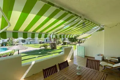 Image de Casa Adosada Cerca de la Playa en Urbanización Agradable con Piscina, Pista de