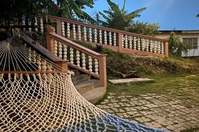 Image de YanceyLargoEstate 2br Villa w\/Mountain Views by RedAwning