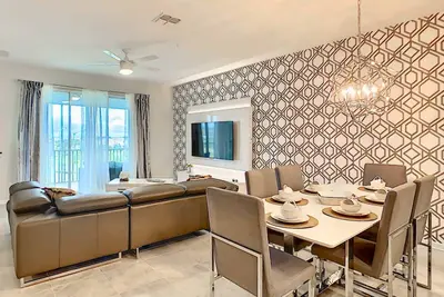 Image de Elegant Escape/ Gameroom & Themed Room