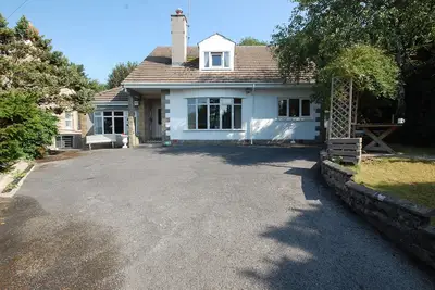 Image de Westwinds, pet friendly, country holiday cottage in Tenby
