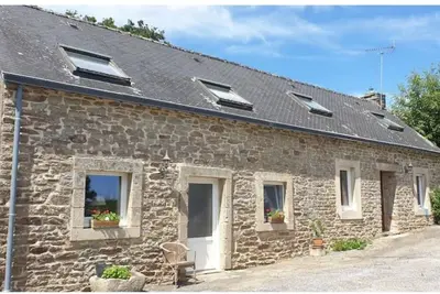 Image de Gîte de la jumenterie des Crinières Blanches 1Bas