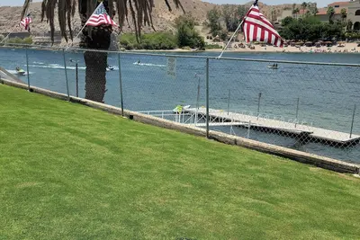 Image de Riverfront Oasis! Sleeps 9