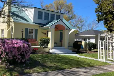 Image de Sandbar Cottage - Close to downtown Morehead City