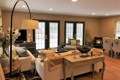 Image de Catskills Modern Cabin Brookside