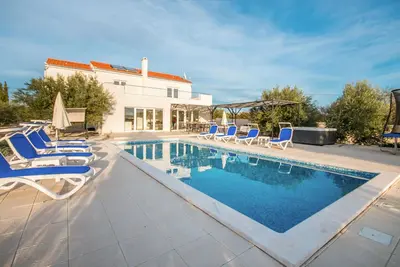 Image de Superbe maison à Radosinovci