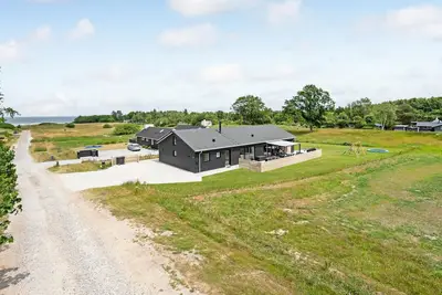 Image de Superbe maison à Glesborg avec WiFi