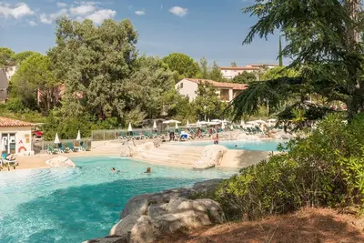 Image de Appartement Confortable avec Climatisation