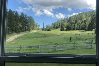 Image de Aspen Oasis - Scenic home on acreage just 7 miles south of downtown Deadwood.