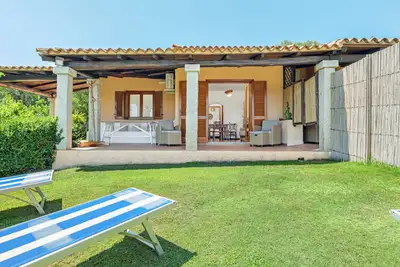 Image de Villa Speranza 2 proche plage avec vue sur la mer, A/C, jardin, terrasse, grill et douche extérieure