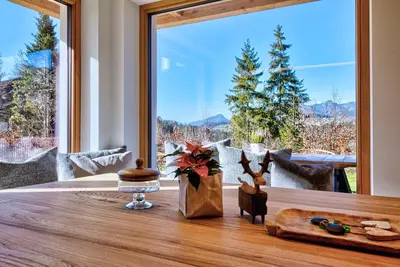 Image de Bergstadl - mit 3 Separaten Schlafzimmern, 3 Bädern und Terrasse