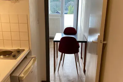 Image de Studio avec balcon et place de parking 291