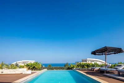 Stylish Villa With Boho Decor, Heated Pool, Lawn Garden, sea Views & Playground!