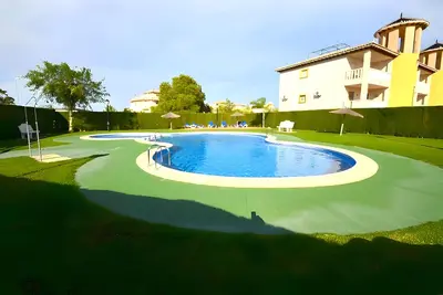 Image de Very nice town house with beautiful garden
