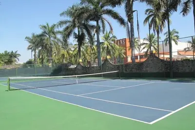 Image de Old Vallarta Modern 3br Condo with Private Beach Area