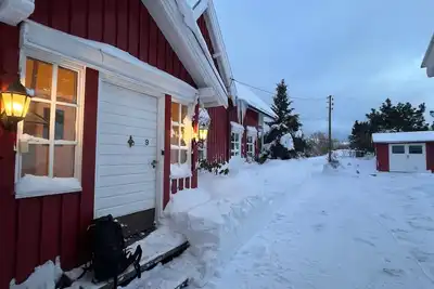 Image de Idyllic traditional house on Husøy Island