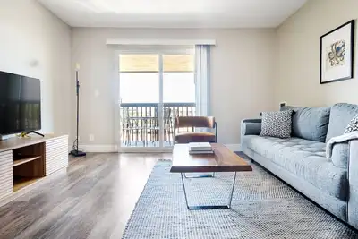 Image de Amazing Foster City 2br w\/ Gym, Pool, W\/D, near highways, by Blueground