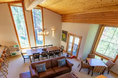 Image de Whiskey Slide 4 Bedroom with Expansive View of Kirkwood