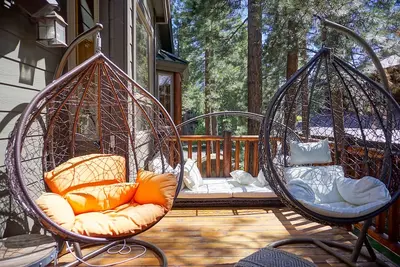 Image de Casa Mammoth | Luxe Mountain Getaway | Smart Home