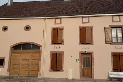 Gîte convivial 4\/5 pers. avec parking privé, proche nature et histoire, tout confort inclus