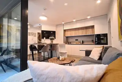 Image de Lady Di - modern apartment in a luxury complex with a private balcony (4 guests)