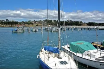 Image de The Coastal Studio. A short stroll to the waterfront.