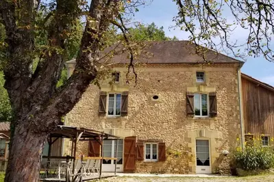 Image de Gorgeous Watermill with Pool close to Dordogne’s stunning  tourist attractions.