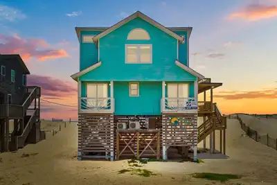 Image de Summer Savings - Oceanfront, Dog Friendly Home w/ Hot Tub, Grill, Community Pool