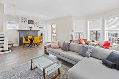 Image de ★Beach Block 7br★ New Luxury | Hot Tub | North Beach Ac | Steps to Beach & Casin