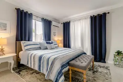 Image de Outstanding Coastal Village Townhouse Close to Intercoastal & Beach