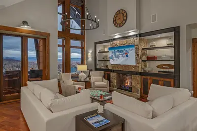 Image de Views + Pool | Diamond Pk One Steamboat Place 616