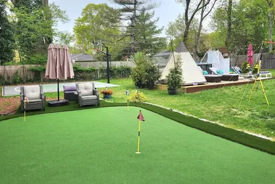 Image de Hottub, ⛳️, htd pool, Basketball, volleyball. \n25% off book 3 days\n\n\n\n\n\n\n\n\n\n\n\n\n\n