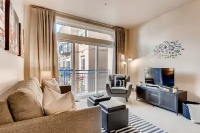 Image de Chic Condo in the Heart of Seattle!