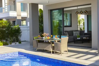 Image de The Secret to Enjoying Your 5 Star Villa close to the Beach, Protaras Villa 1323