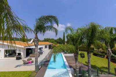 Image de Luxury Awaits by the Sea – Protaras Villa 1569