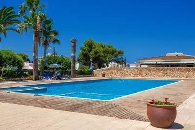 Image de Appartement Sa Perdiu 30 avec Wi-Fi, climatisation, piscine, jacuzzi et terrasse