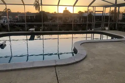 Image de Waterfront home near Tampa airport