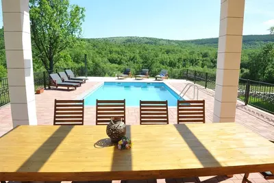 Image de Villa Parta near Trilj, private pool
