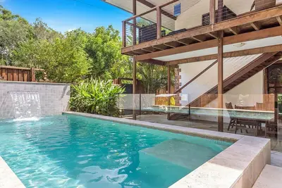 Image de Skye Lodge - 7 Bedroom charming Balinese retreat with designer pool