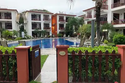 Ocean View Condo w\/ Shared pool & steps to the beach