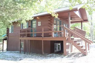 Image de Log Cabin 2 at Osborn Boat Ramp on Patoka Lake
