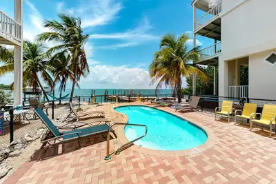Image de Bayside Home w\/Shared Pool, Rooftop Terrace, Free WiFi, Gas Grill, and Views