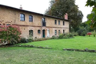 Image de 75qm groĂźe Ferienwohnung am Naturschutzgebiet, 15 Pkw Min zum Strand - Stettiner Haff
