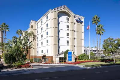 Image de California Adventure! 2 Pet-Friendly Studio Suites for 8! Pool, Bbq