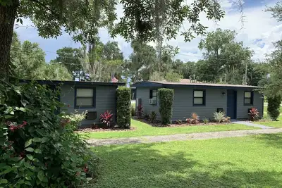 Image de Charming 2br/1ba Cabin at Lakeside Resort