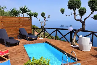 Image de Maison de vacances avec piscine privée, climatisation, Wifi, Tv, patio, vue panoramique, parking