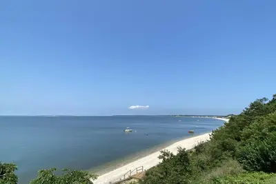 Image de Private Beach Front Home overlooking Peconic Bay. Sunning Sunsets!